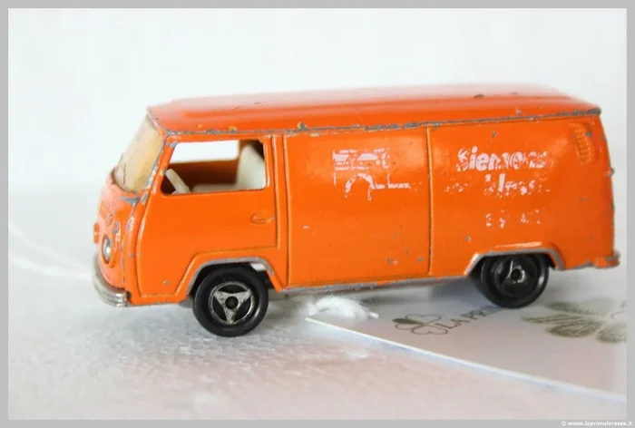 MODELLO AUTOMOBILE MAJORETTE 244 SEIMENS VINTAGE FOURGON SCALA 1/60 ANNI 70